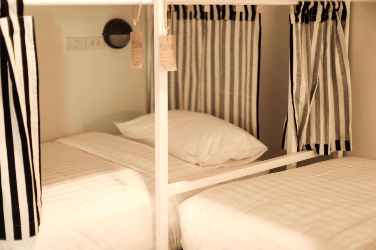 Hostel Lullaby Non-Smoking (Adults Only) Chiang Mai Eksteriør billede
