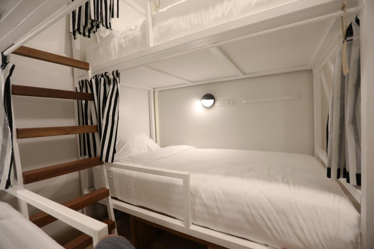 Hostel Lullaby Non-Smoking (Adults Only) Chiang Mai Eksteriør billede