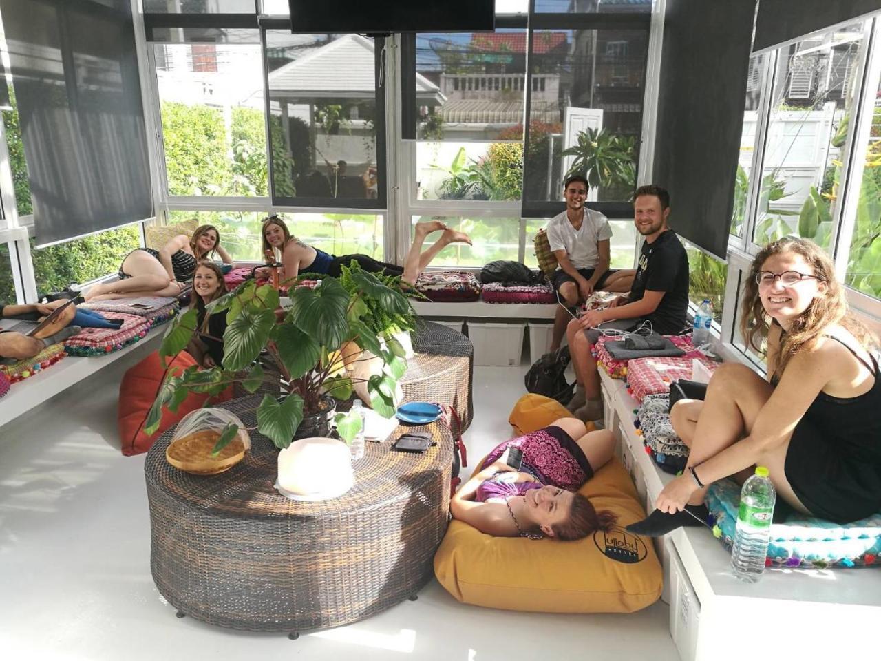 Hostel Lullaby Non-Smoking (Adults Only) Chiang Mai Eksteriør billede